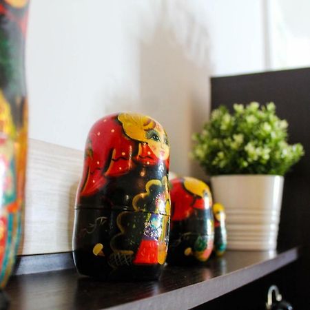 Collosal Studio Bucharest Luaran gambar